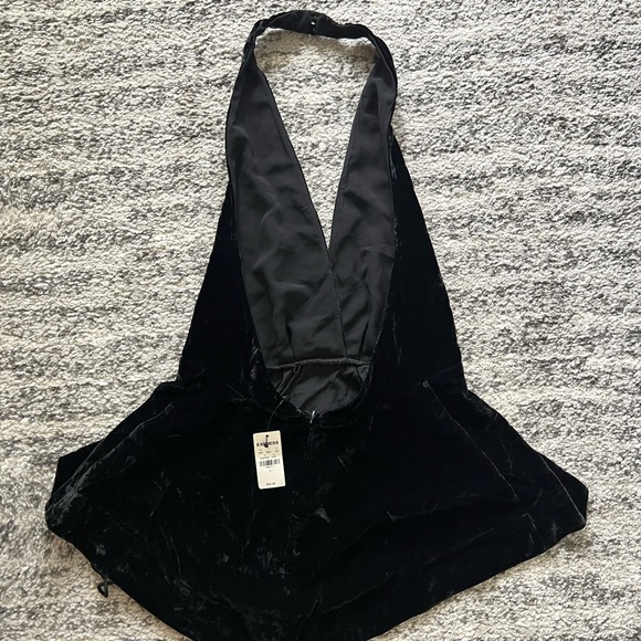 Express Halter Top - Picture 3 of 4